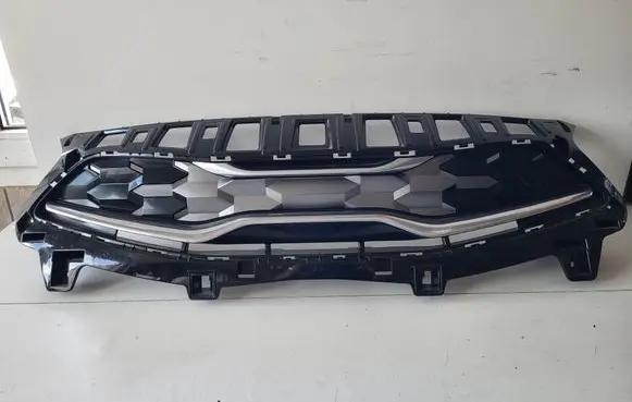 KIA Ceed Front bumper upper radiator grill 86351CR300