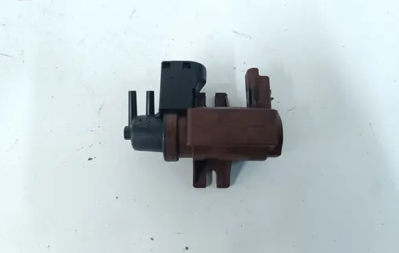 Ford Kuga I Turbo solenoid valve 70177100