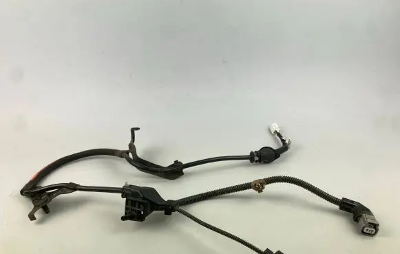 Toyota RAV 4 (XA50) Rear ABS sensor wiring 890C042010