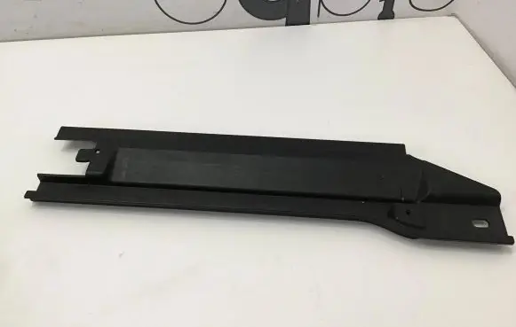 Mercedes-Benz GLS X166 Other trunk/boot trim element A1666841431