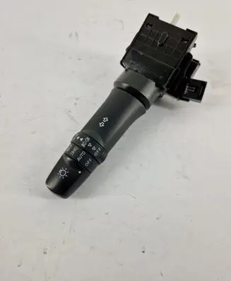 Mitsubishi Outlander Light switch 17G688
