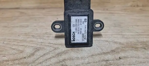 BMW 5 E39 ESP acceleration yaw rate sensor 0265005248