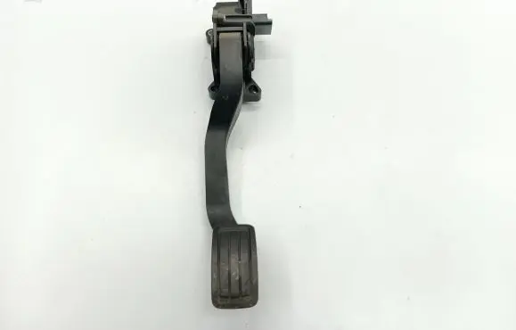 Citroen C4 II Picasso Accelerator throttle pedal 9674829880 86ET410102342