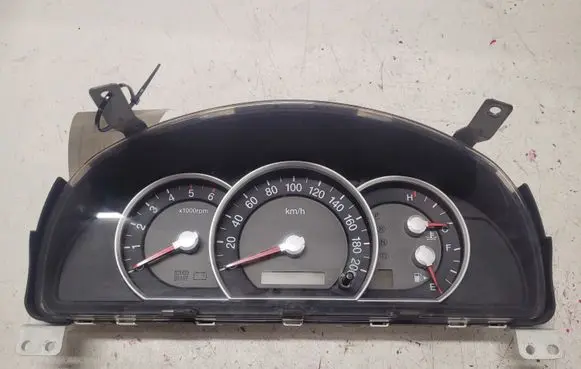 KIA Sorento Speedometer (instrument cluster) 940133E260