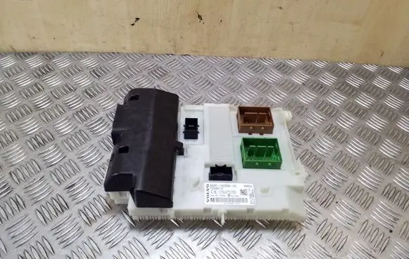 Volvo XC60 Fuse module AG9T14C256HC 31254837AC 3659AF01125TP