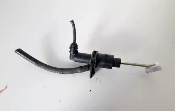 Audi A3 S3 8L Clutch master cylinder 1j1721388c