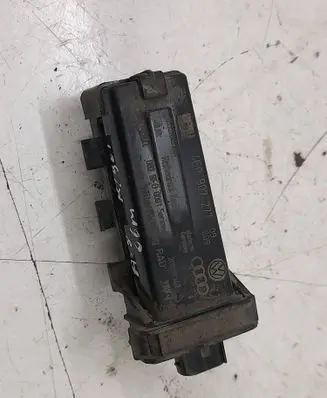 Audi A8 S8 D3 4E Sensor 4E0907277 002BE00001