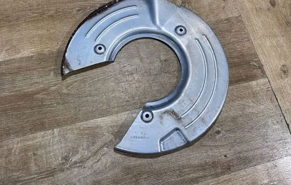 Land Rover Range Rover Velar Rear brake disc plate dust cover GX732C028AB R80BA 6110