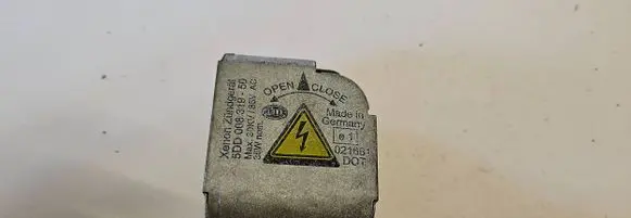 BMW X5 E53 Headlight ballast module Xenon 6907489