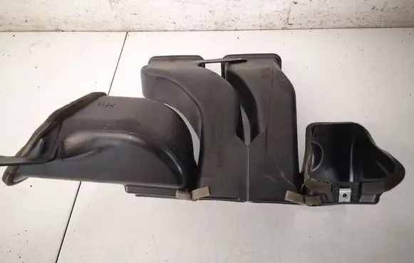 Honda CR-V Cabin air duct channel 77410SWA00