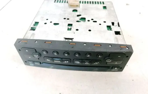 Citroen C2 Radio/CD/DVD/GPS head unit 96488011XT PU-2471A