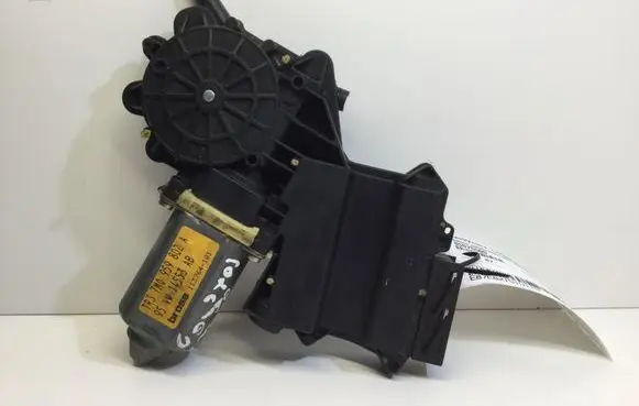 Opel Vectra C Rear door window regulator motor 05075500