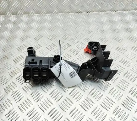 BMW X7 G07 Current control relay 5A0B054