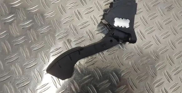 Toyota Verso Accelerator throttle pedal 7811005040