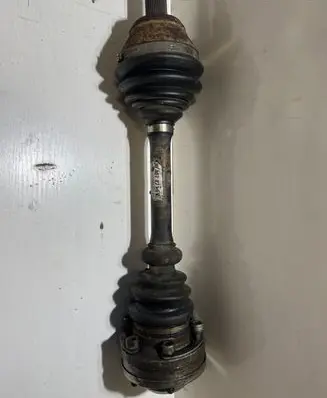 Audi TT Mk1 Front driveshaft 1jo407271fd