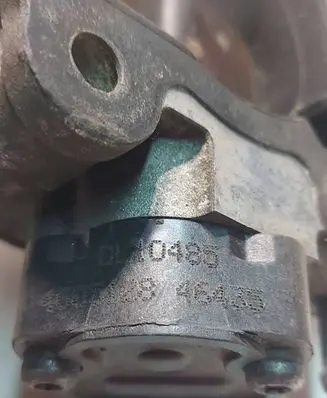 Chrysler Stratus Throttle valve 4605128