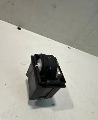 Audi A4 S4 B8 8K Headlight level height control switch 8K0941301A