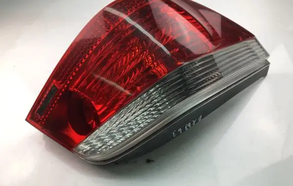 BMW 5 E60 E61 Tailgate rear/tail lights 6910767