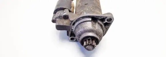 Volkswagen PASSAT B4 Starter motor 2339303222