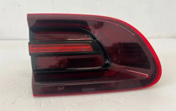 Porsche Macan (95B) Tailgate rear/tail lights 95B945093S 01150007 AS00100164329
