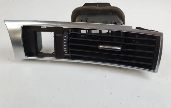 Audi A6 S6 C6 4F Dashboard side air vent grill/cover trim 4F2820902D