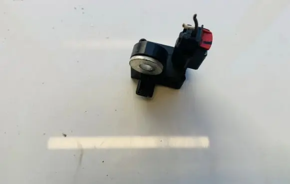 Mazda CX-7 Airbag deployment crash/impact sensor gp9a57kc0 04042006