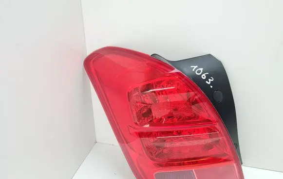 Rear/tail lights
