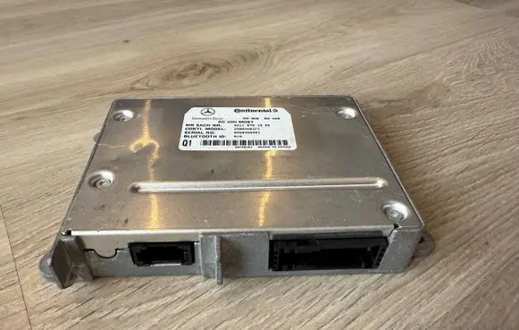Mercedes-Benz R W251 Bluetooth control unit module A2118701885 DM60456901 2118701885