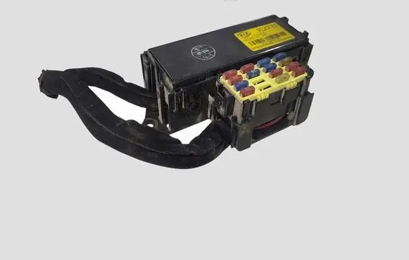 KIA Carens II Comfort/convenience module 0K2FB67580 9317700324