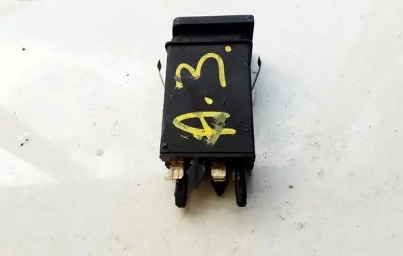 Audi A3 S3 8L Windscreen/window heater switch 8L0941503A