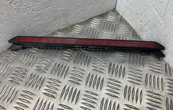 Volkswagen PASSAT B5.5 Third/center stoplight 1J6945097D