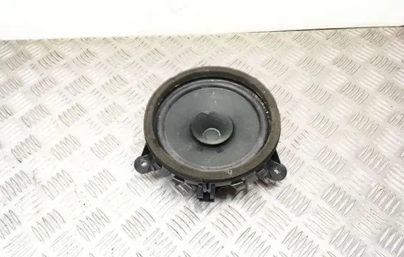 Volvo XC70 Front door speaker 30657444 08W14 M5ZUG