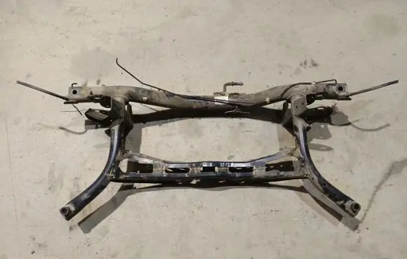 Audi Q3 8U Rear subframe 