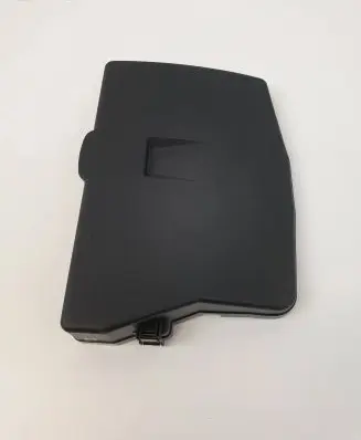 Toyota Avensis T270 Fuse box cover 8266205290