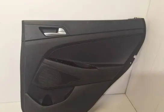 Hyundai Tucson TL Coupe rear side trim panel 