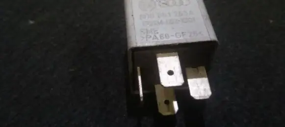 Audi A6 S6 C5 4B Other relay 8d0951253a 373