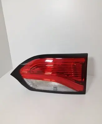 Chrysler Pacifica Tailgate rear/tail lights P68228940AE