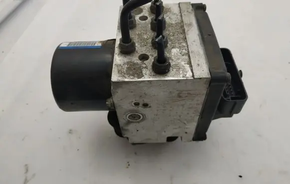 Volkswagen PASSAT B6 ABS Pump 3C0614109AH