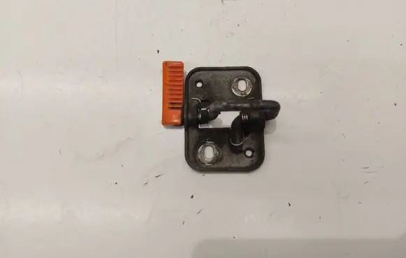 Volkswagen Touran II Engine bonnet/hood lock/latch loop/hook 1K8823186D