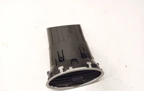 Ford Focus Dash center air vent grill 4M51A014L21AD 4M51A014L21BC