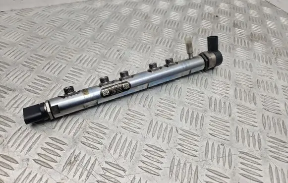 BMW 5 F10 F11 Fuel main line pipe 0445214183 749849