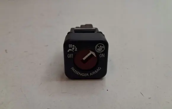 Peugeot 508 Central console control unit 9641391277