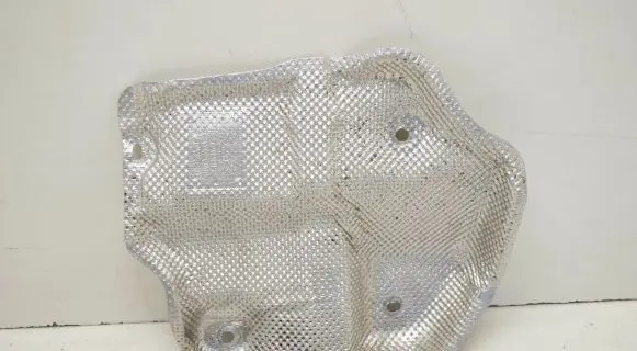Audi Q7 4M Heat shield in engine bay 4M0825725D