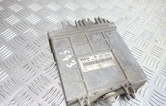 Renault Laguna I Engine control unit/module 0281001766 7700114354