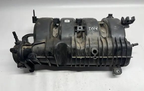 Ford Mustang VI Intake manifold FR3E9424JC FR3E9424JB
