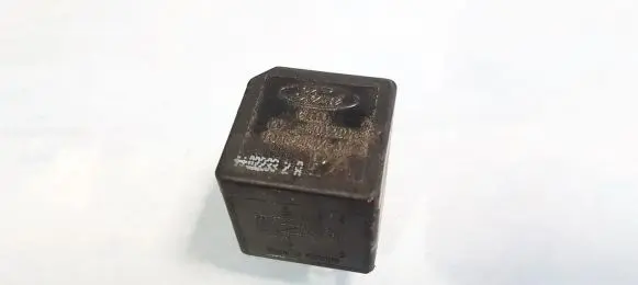 Ford Mondeo Mk III Other relay f0ab14b192aa f0ab-14b192-aa