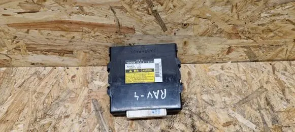 Toyota RAV 4 (XA30) Transfer box differential control unit 8963042010 0795009192
