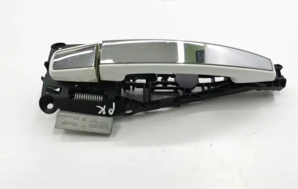 Chevrolet Trax Front door exterior handle GAZ130618