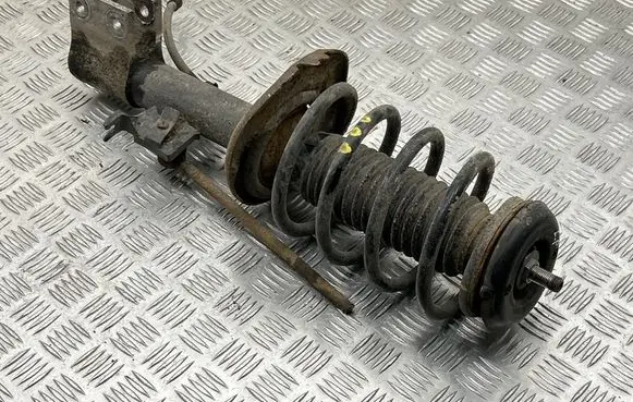 Citroen DS5 Front shock absorber with coil spring 