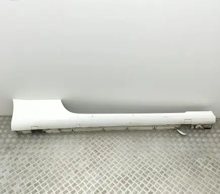Mercedes-Benz E W238 Sill A2386907402